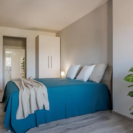 Apartment Living *